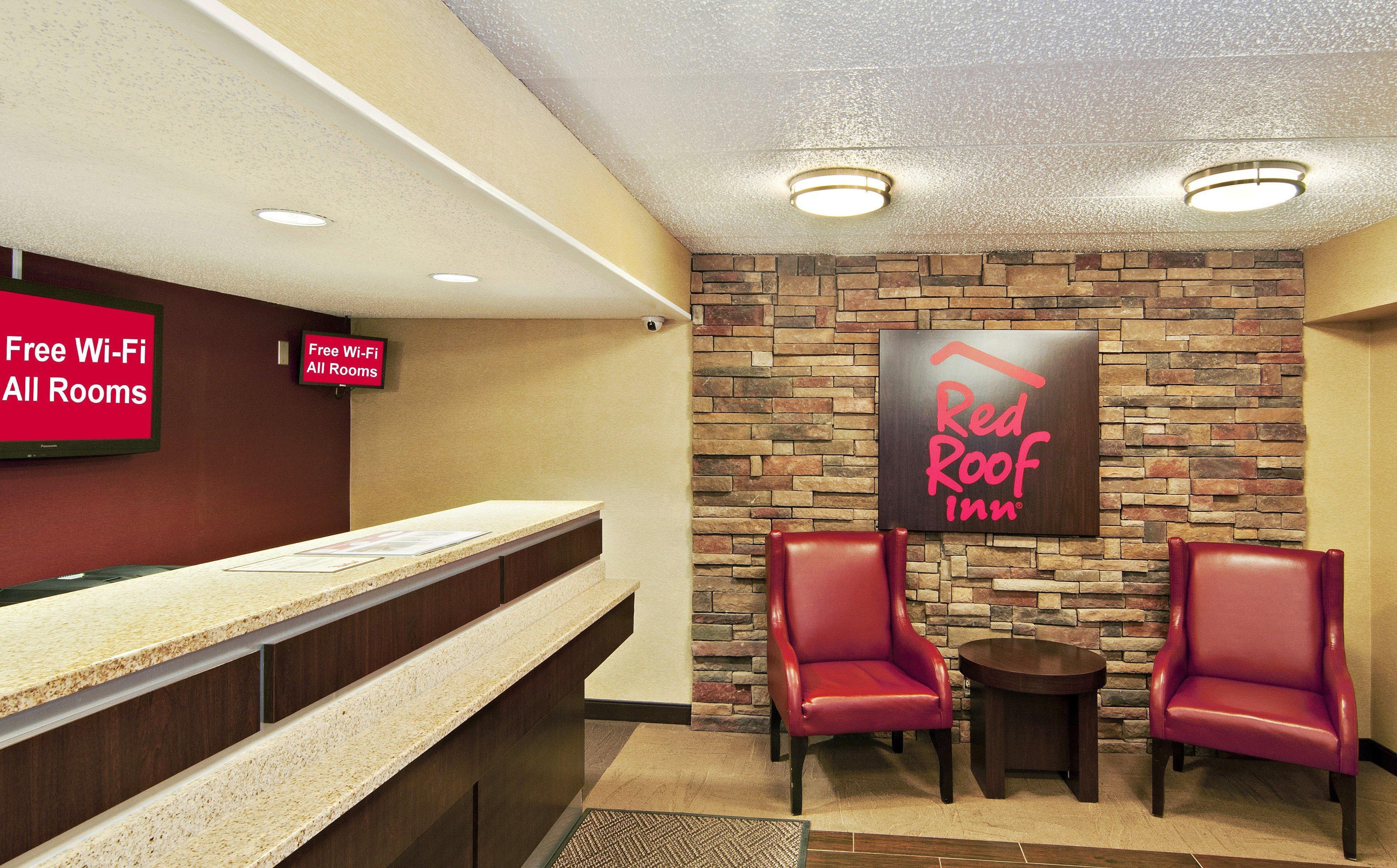 Red Roof Inn Фэрмонт Экстерьер фото